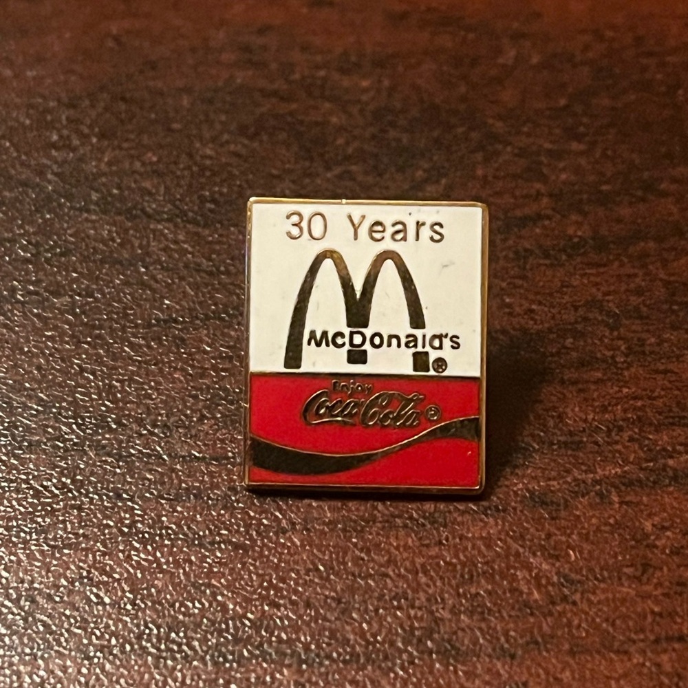 McDonald's Coca-Cola 30 Year Partnership Anniversary Employee‎ Lapel Hat Pin